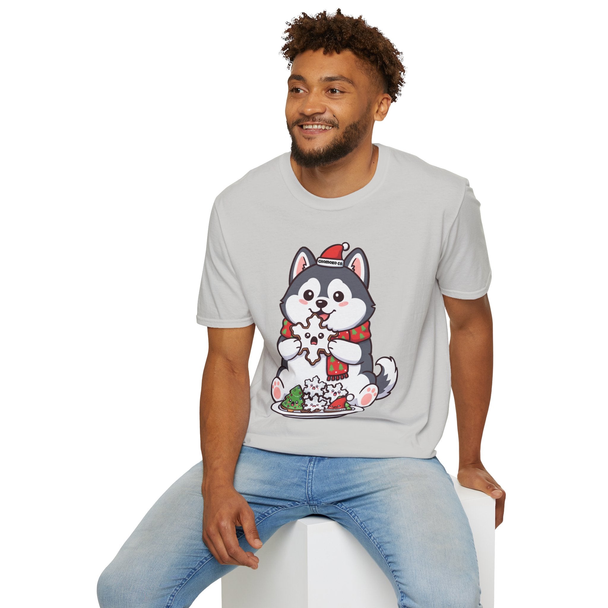 Koda eating Sugar cookies Unisex Softstyle T-Shirt