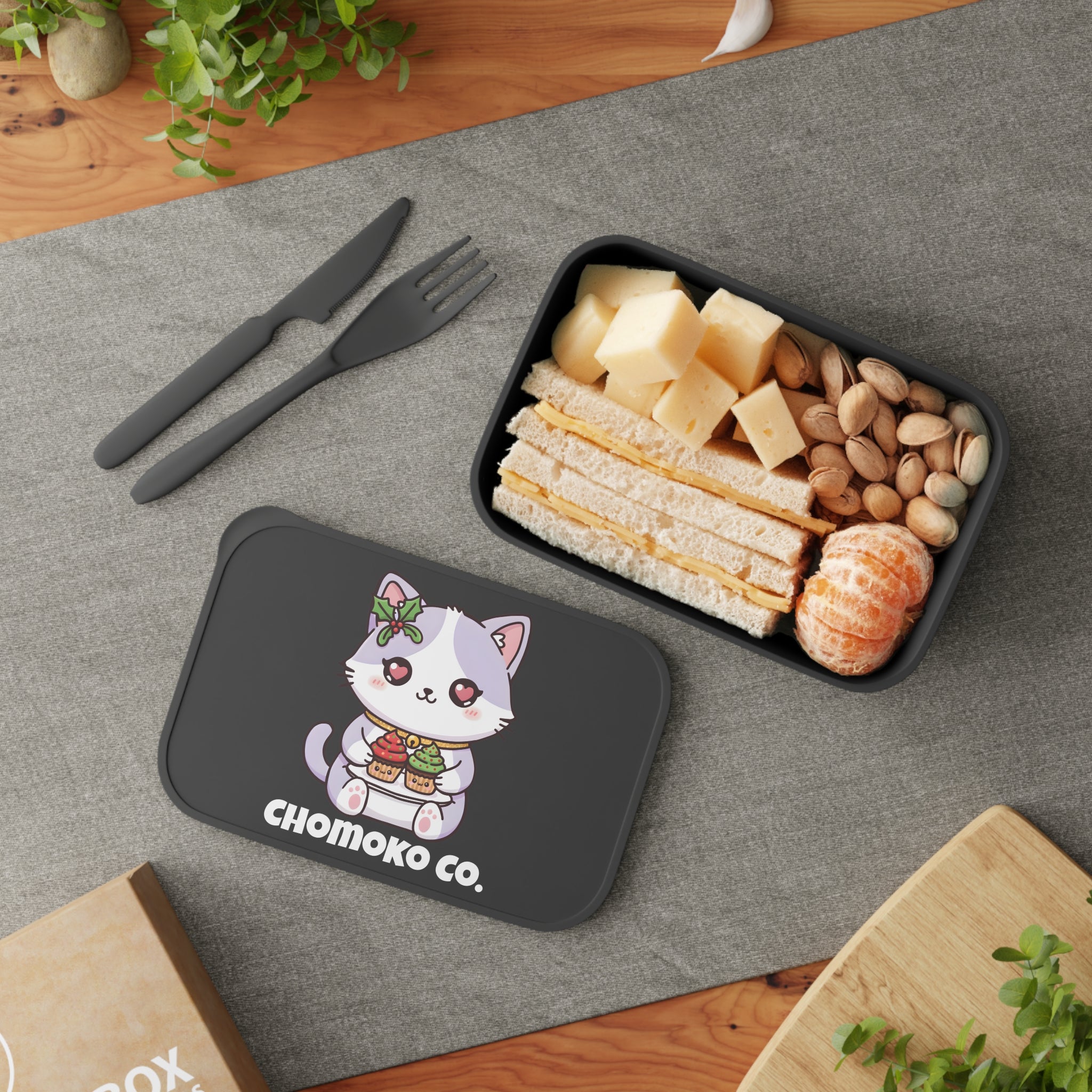 Nori with Christmas Cupcakes PLA Bento Box with Band and Utensils